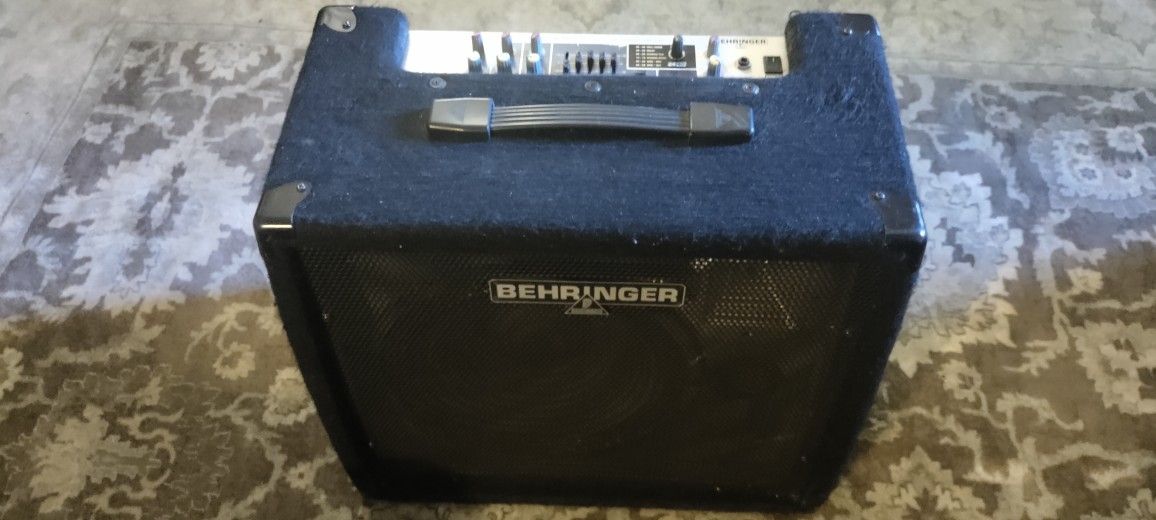 Behringer Ultratone K1800FX