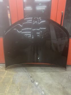 2024 BMW ix Hood