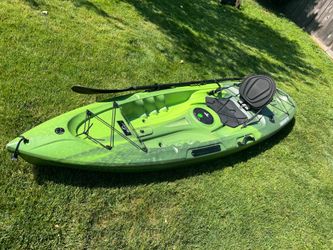 10 ft Crosswater Kayak