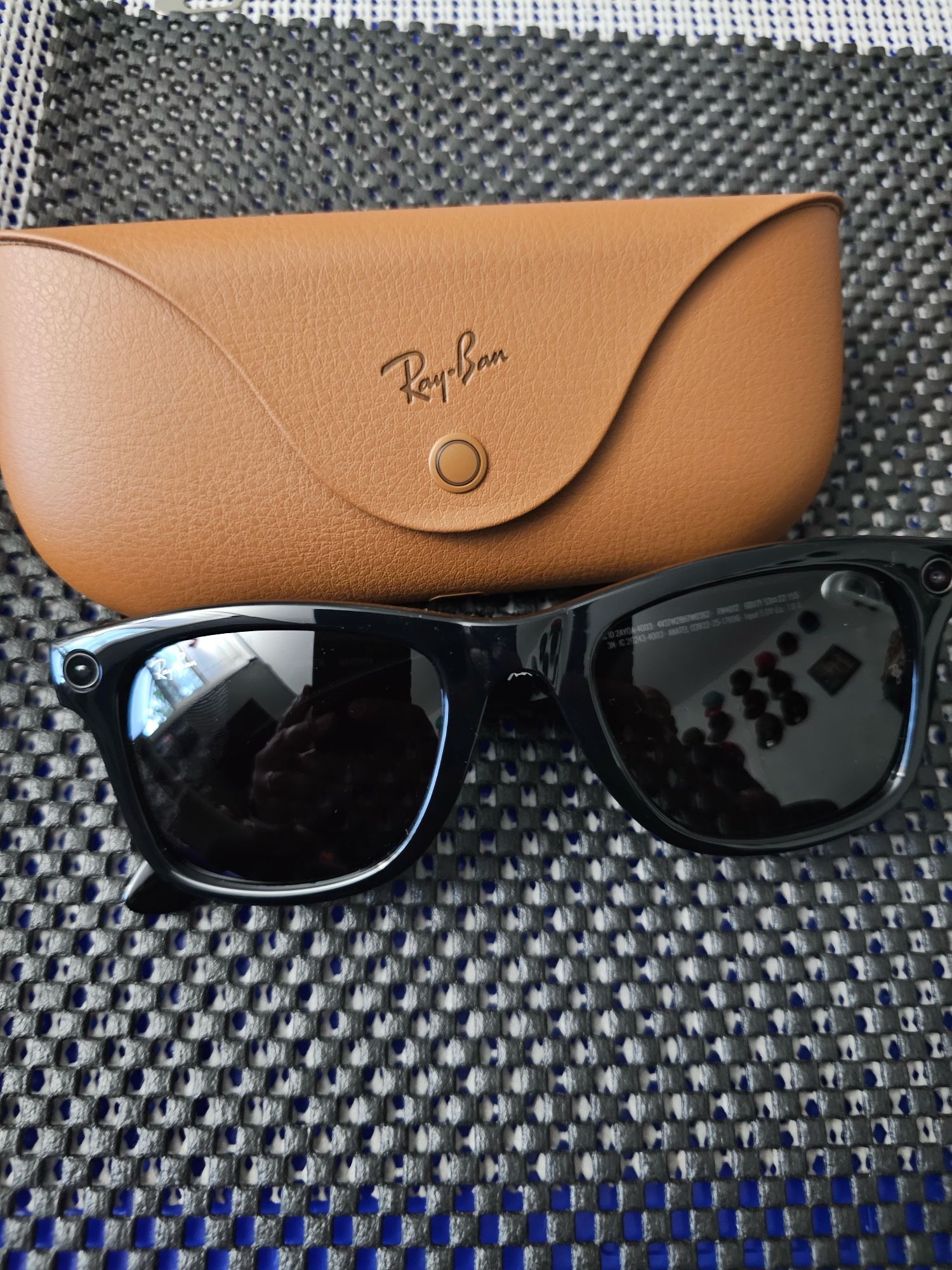 Ray-Ban Meta Smart Glasses (2nd Gen)cash only/no trades
