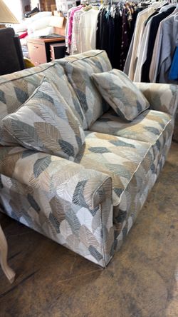 Couch love seat
