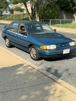 1997 Ford Escort