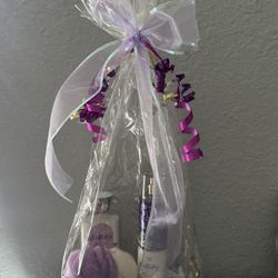Christmas Butterfly Gift Basket 