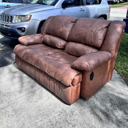 Loveseat Recliner