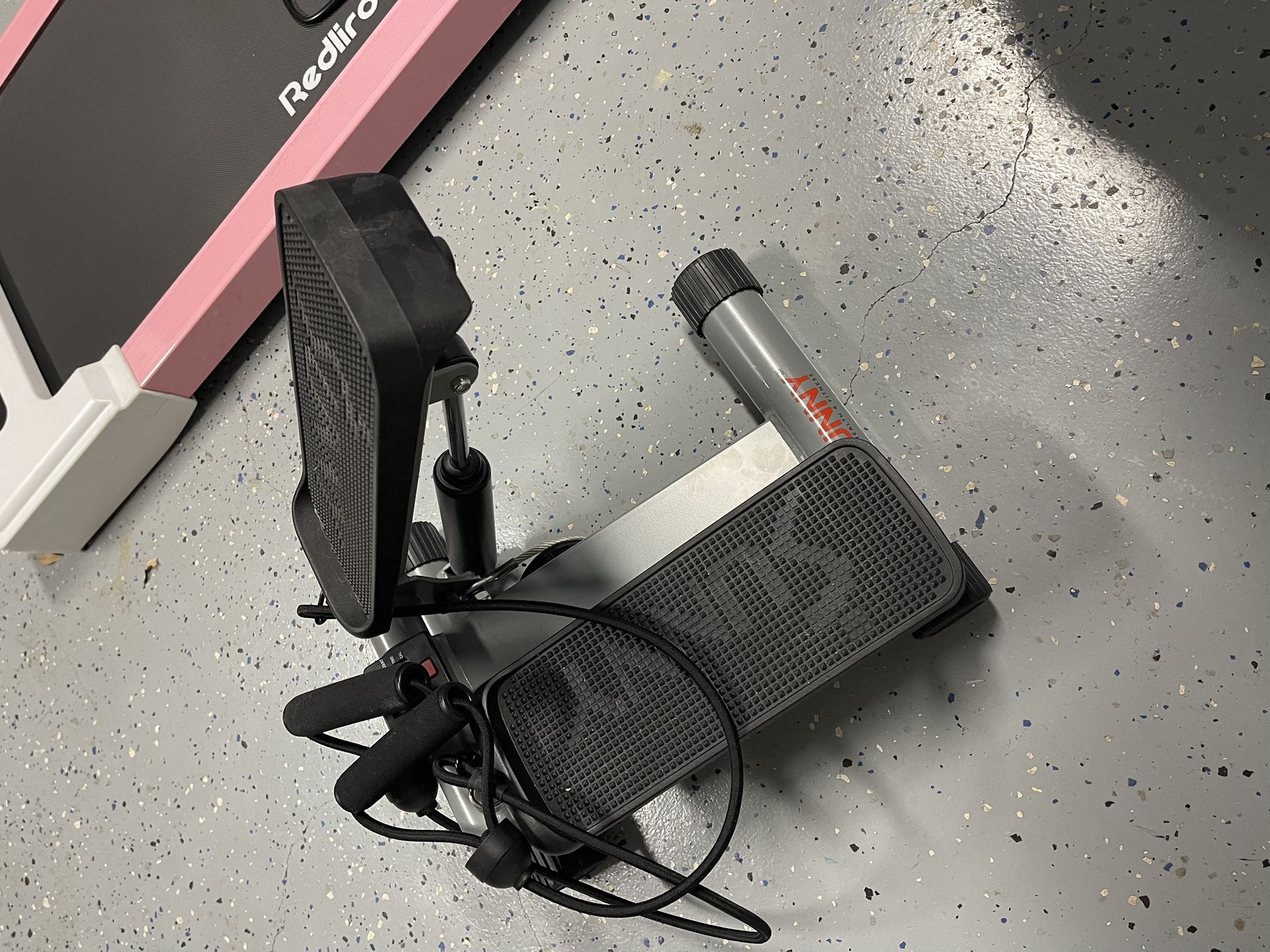 Sunny Stepper With Resistance Bands
