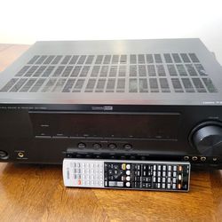 Yamaha RX V-565 Home Theater Receiver 7.1 Channels.  Good Condition And Working Good. 
