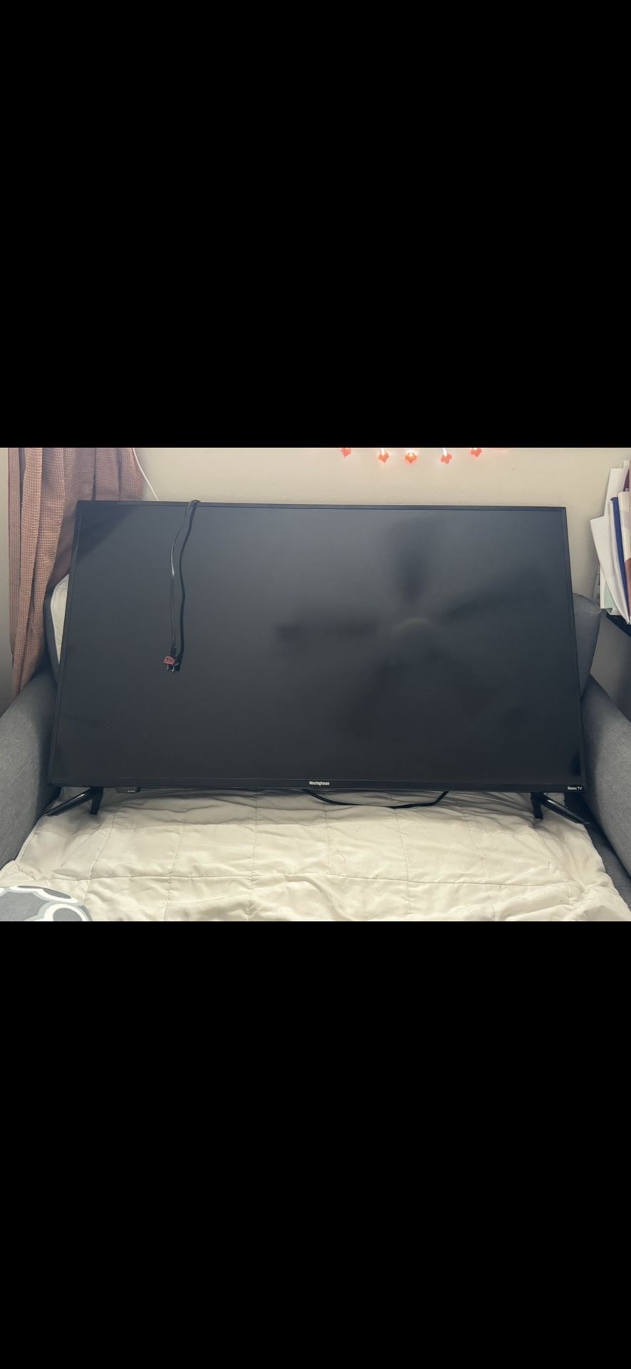50” Westinghouse Roku Tv(backlight Out)