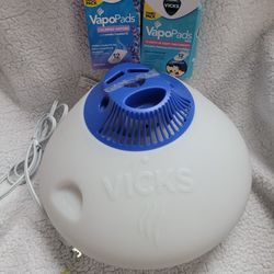 Vicks Warm Steam Vaporizer Humidifier 1.5GAL *Bonus comes with Vapo Pads*