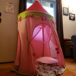 Kids' Play Indoor Pop Up Tent

