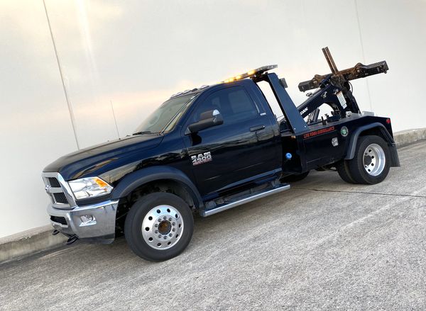 2018 Dodge Ram 4500 tow truck for Sale in Houston, TX - OfferUp