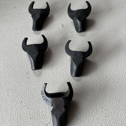 Five Vintage Hand Carved Bulls Head Napkin Rings
