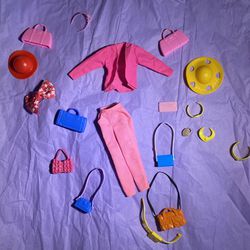 BARBIE ACCESSORIES VINTAGE EARLY 1990s
