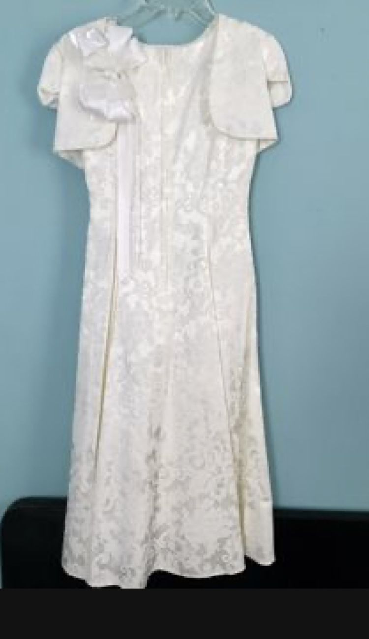 Formal/Wedding/Confirmation Dress