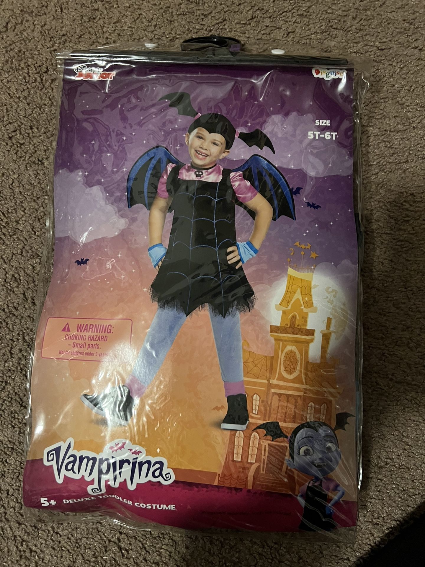 $20- Vampirina Halloween Costume Size 5T-6T