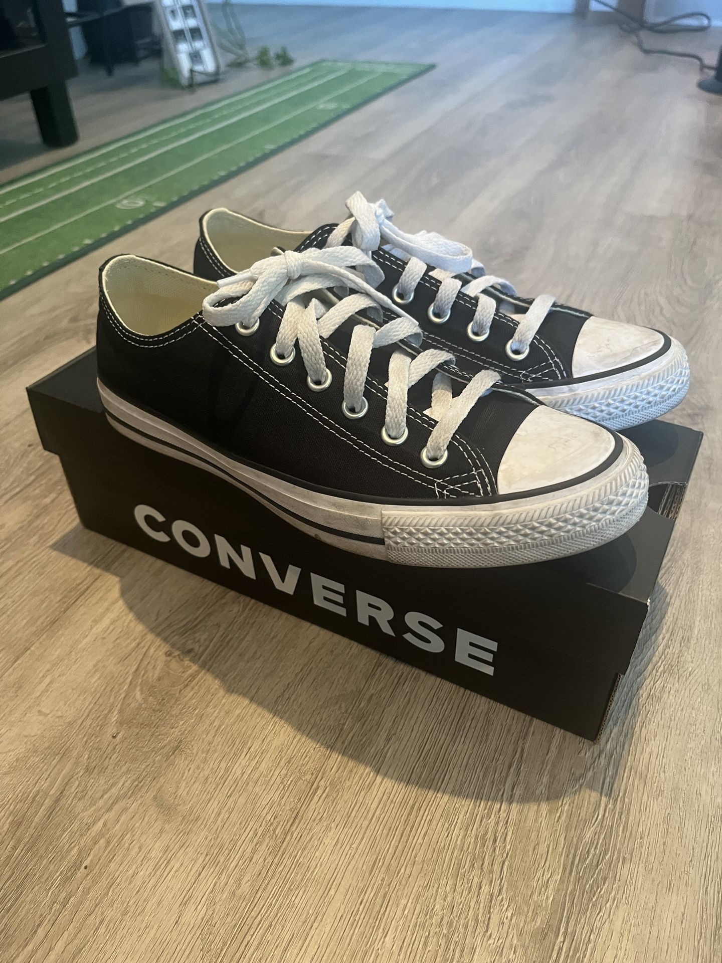 Used Size 7 Mens Black Converse