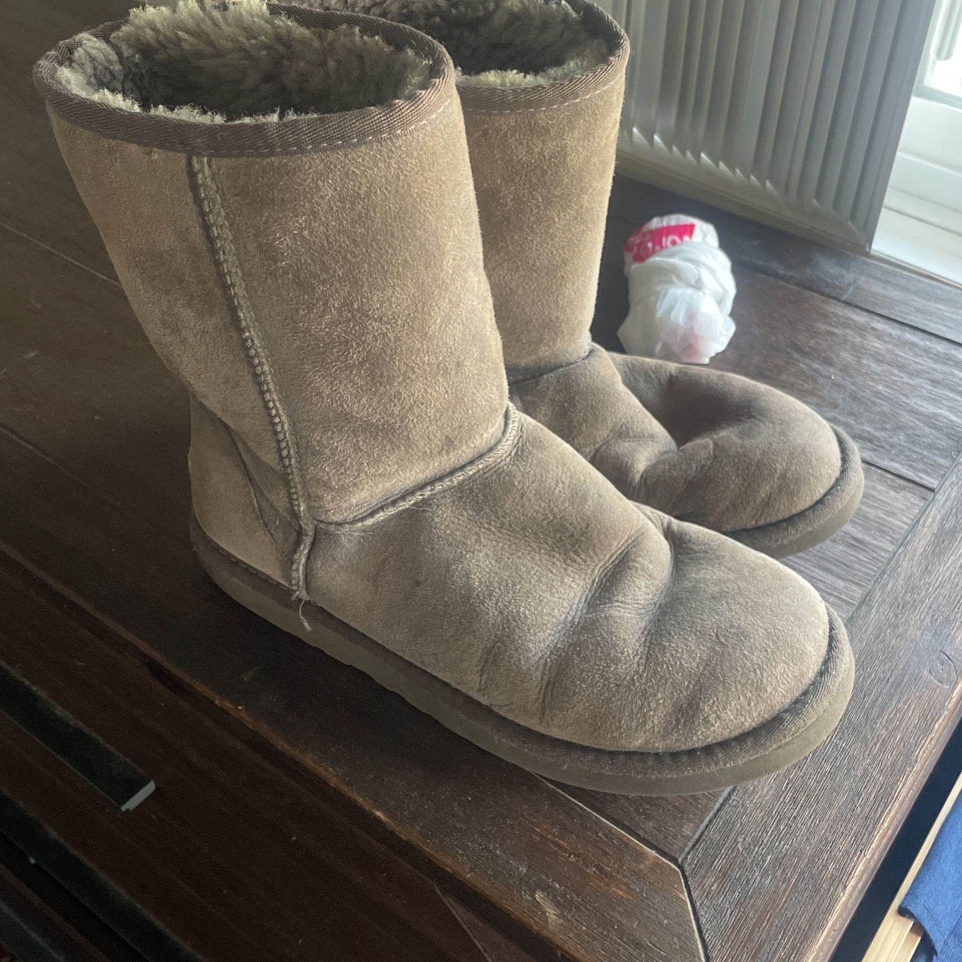 Woman Ugg Boots