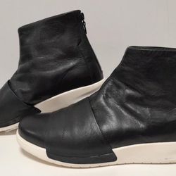 Nike Lux Ankle Boots Women’s 9