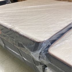 ⚜️NEW KING SIZE MATTRESS W.BOXSPRINGS INCLUDED ⚜️🚛💨 DELIVERY OPTION AVAILABLE 🚛💨 SE HABLA ESPNOL ✔️
