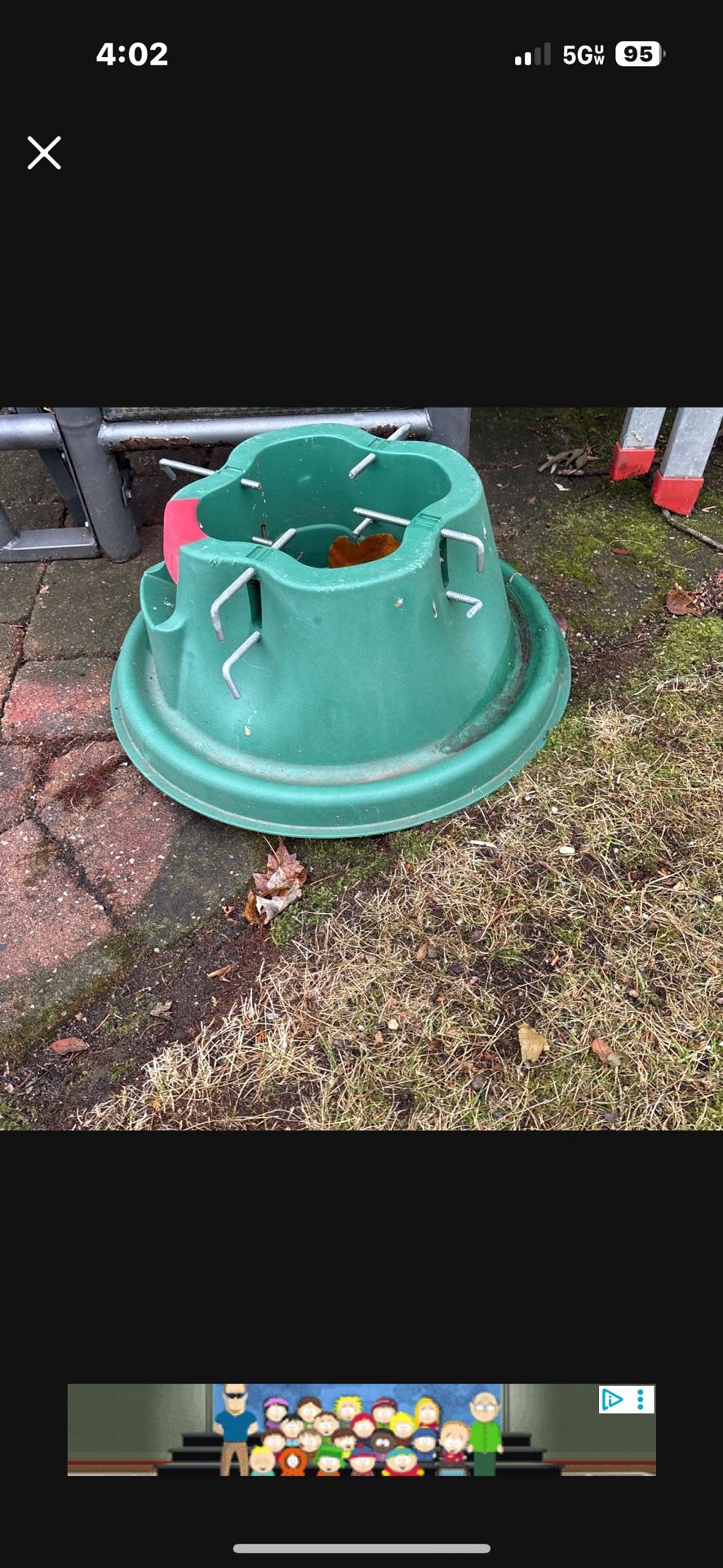 Fresh Christmas Tree Stand ( Must Go!) 