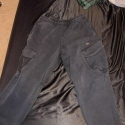Black Nike Tech fleece pants (Small)