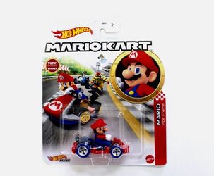 Hot Wheels Mario Kart Mario Pipe Frame Mattel
