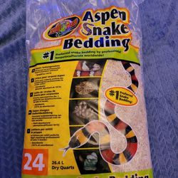 Zoo Med Aspen Snake Bedding 24qt