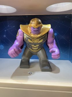 Lego Thanos Big Fig