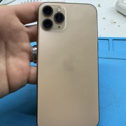iphone 11 pro att/cricket 64gb