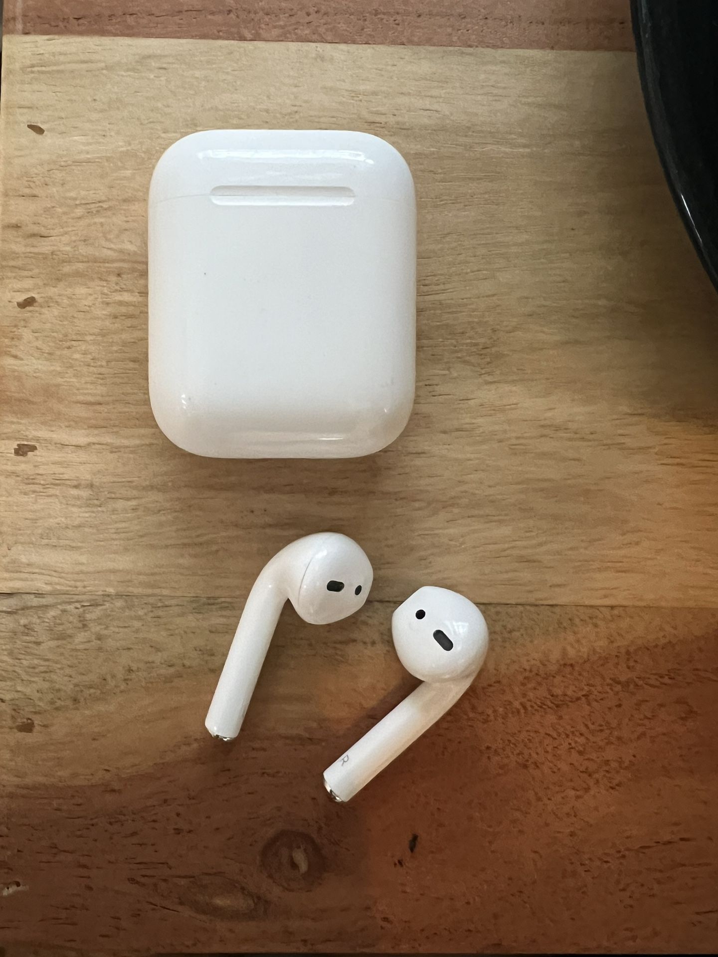 Like New Air Pods 