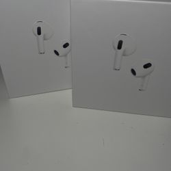 AirPod 4s