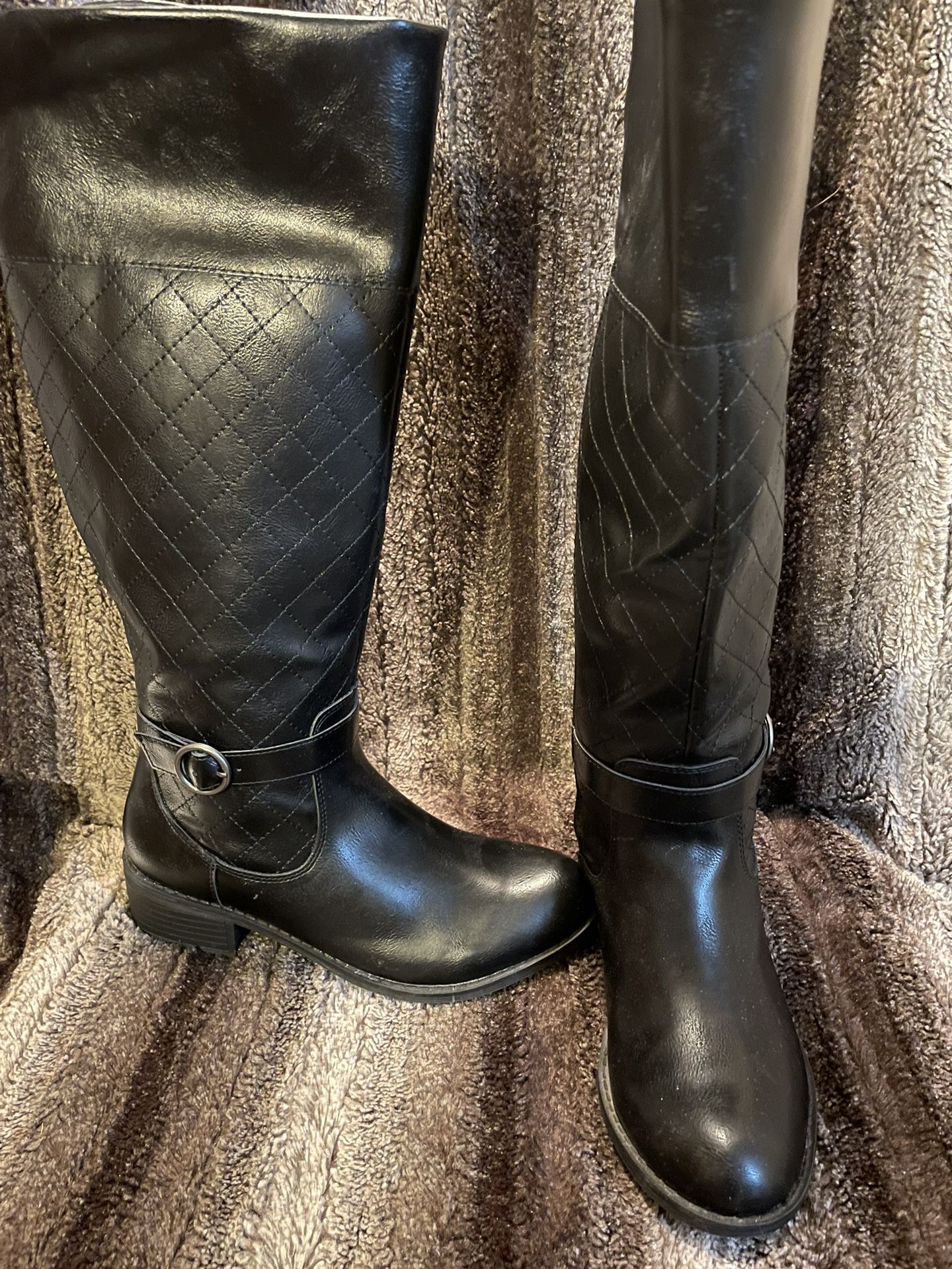 St Johns Bay Womens Boots