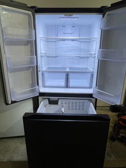 Vendo rifrijerados en buen estado casi nuevo