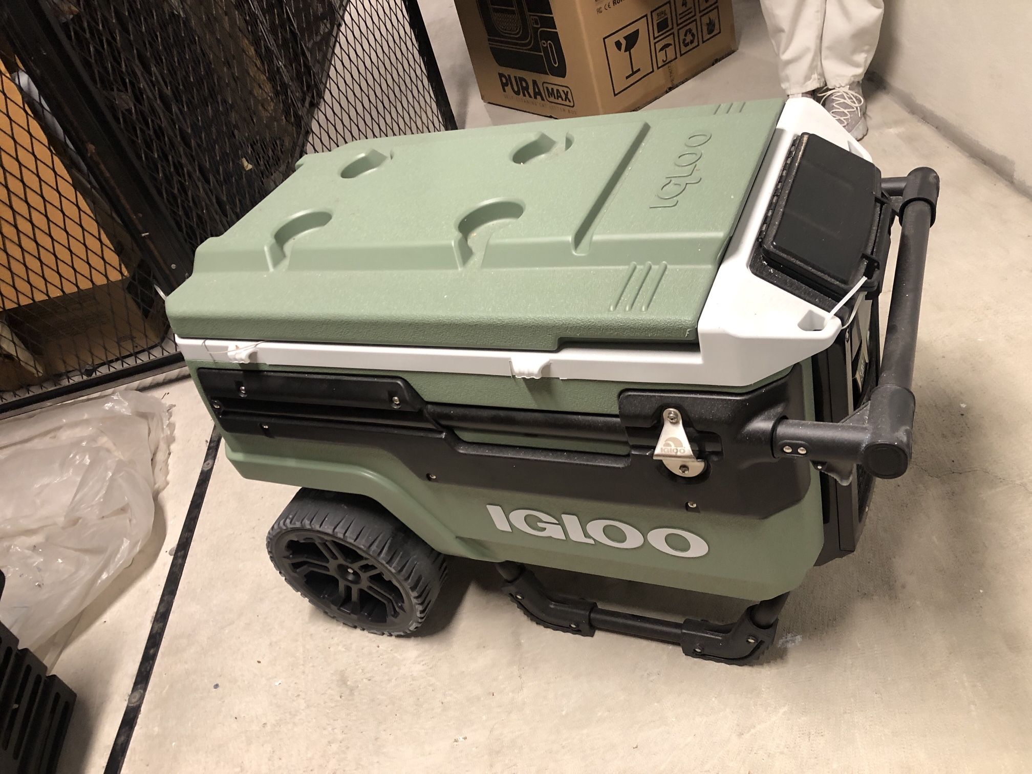 Igloo Cooler Trailmate Journey 70qt NEW