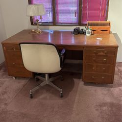 Executive Desk Oak