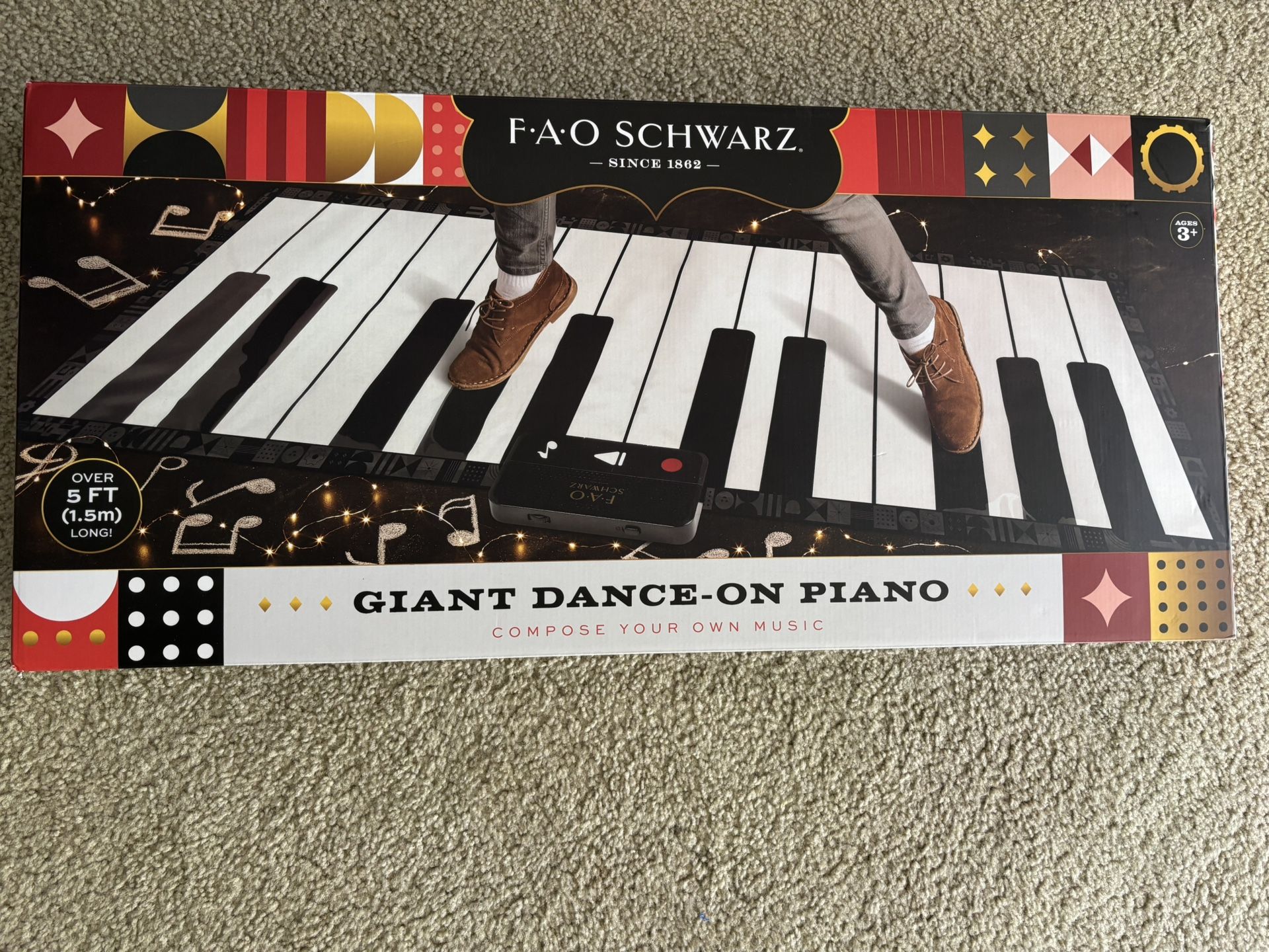 FAO Schwarz Giant Piano