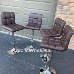 New 4 Brown Bar Stools 