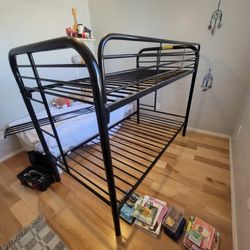 Twin Bunk Beds.