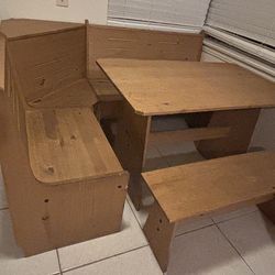 Breakfast Nook $80