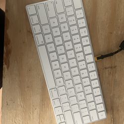 Magic Keyboard 