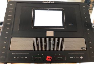 2020 NordicTrack Commercial X11i Treadmill Excellent Condition with Fan - Los Angeles, CA