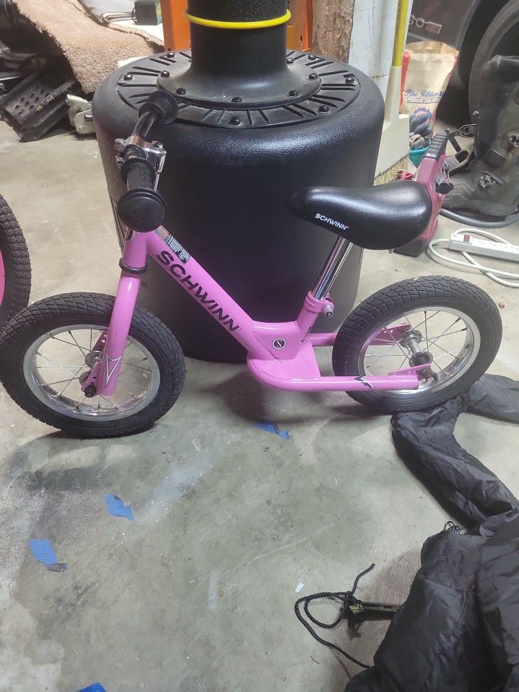 Pink SCHWINN balance Bike