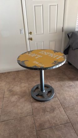 Bar table