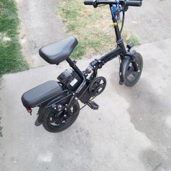 $420! Be my lowest OR $1,000 OR Closer Offer. Super Ebike Electric bike e-bike With 2 seats has shocks suspension. Requires 2 keys. Hard to get stolen