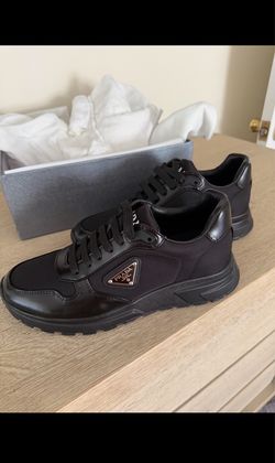 Prada Prax 01