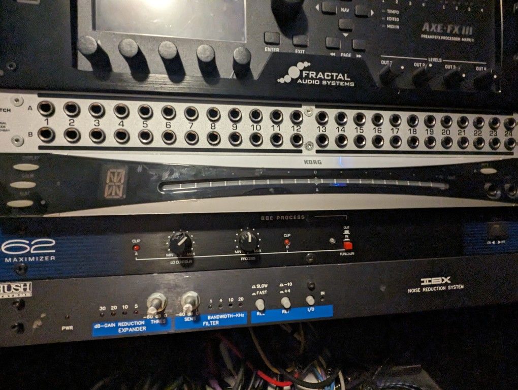 KORG DTR-1000 Tuner