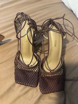Fashion Nova Heels size 8