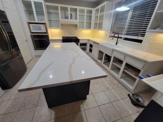 Kitchen Countertop And Backsplash