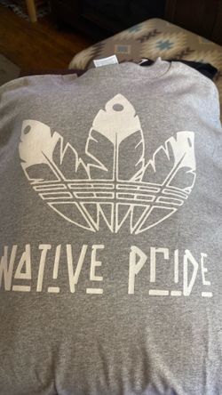 NativePride✊🏽 T-shirt ( Skaka 2X)
