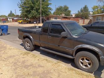 2003 Chevrolet S-10 ZR2