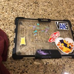 Case Surface UAG MacBook Pro 13” 